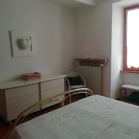 Grazioso Appartamento Con Terrazzo *