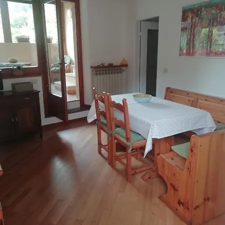 Lägenhet Grazioso Appartamento Con Terrazzo *