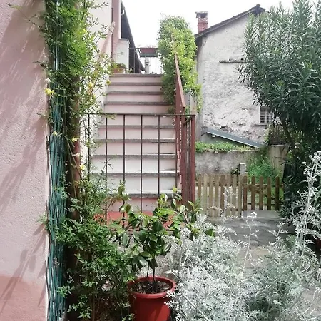 Lägenhet Grazioso Appartamento Con Terrazzo *